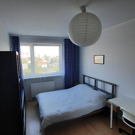 Ursa - Wygodny Apartament I Bezplatny Parking Na Miejscu Apartamento Varsovia Exterior foto